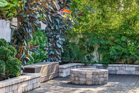 10570 SW 56th Ter, Miami FL - photo 8 of 60