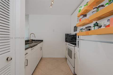 600 NE 36th St 706, Miami FL - photo 12 of 34