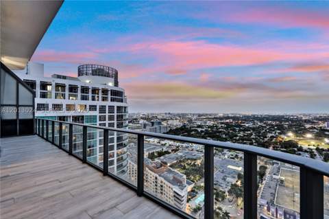 121 NE 34th St PH3217, Miami FL - photo 10 of 66