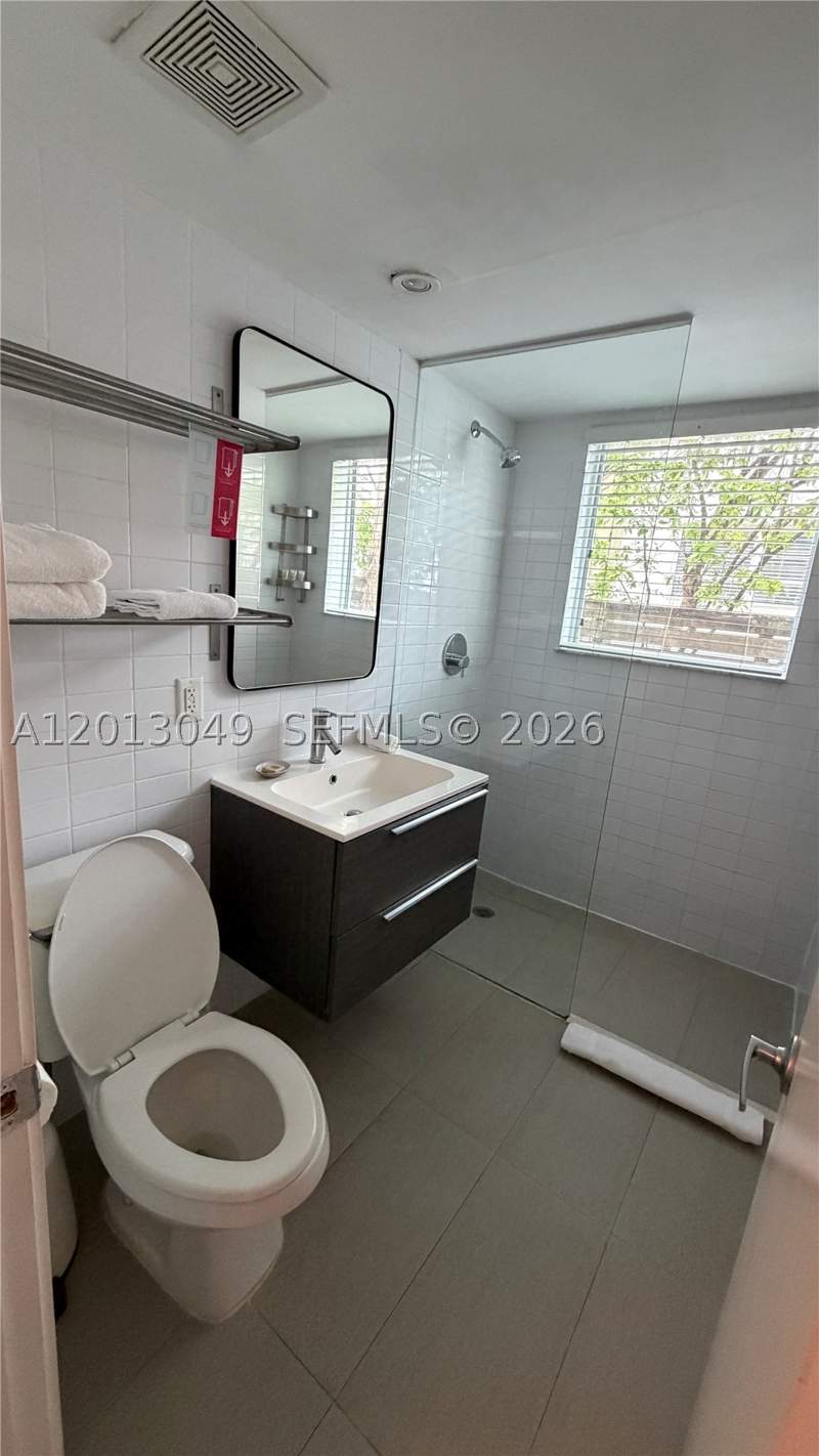 0 bedroom HotelMotel at 1816 Meridian Ave 9, 1818 Meridian House Condo, Miami Beach — photo 5
