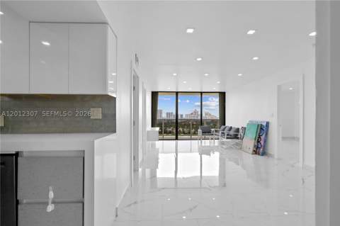 3675 N Country Club Dr 2008, Aventura FL - photo 9 of 50