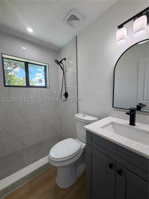 291 NW 184th Ter, Miami Gardens FL - photo 16 of 31