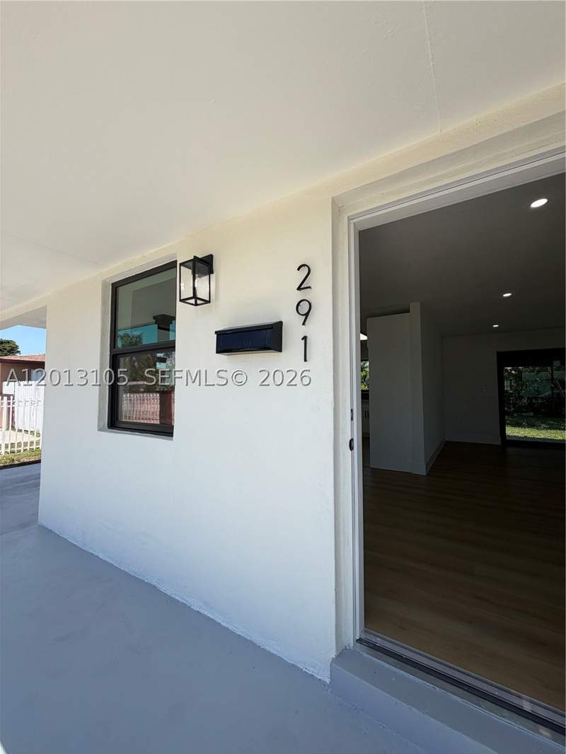 3 bedroom SingleFamilyResidence at 291 NW 184th Ter, Green Homesites, Miami Gardens — photo 4