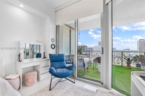 851 NE 1st Ave 1408, Miami FL - photo 24 of 36