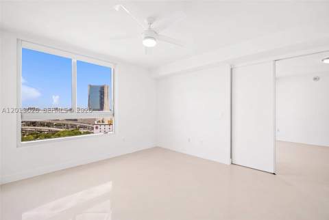 90 SW 3rd St 1608, Miami FL - photo 10 of 40