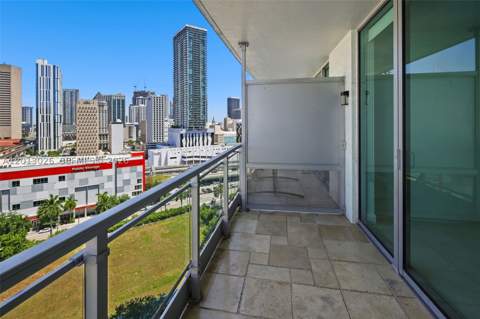 90 SW 3rd St 1608, Miami FL - photo 14 of 40