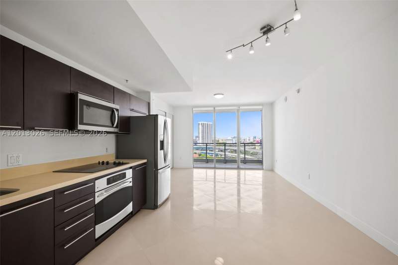 1 bedroom Condominium at 90 SW 3rd St 1608, Ivy Condo, Miami — photo 4