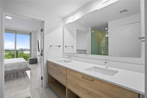 16385 Biscayne Blvd 1402, North Miami Beach FL - photo 17 of 30