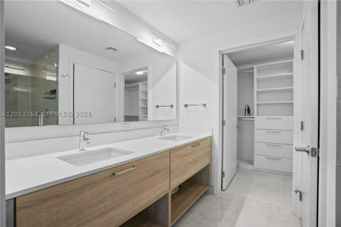 16385 Biscayne Blvd 1402, North Miami Beach FL - photo 18 of 30