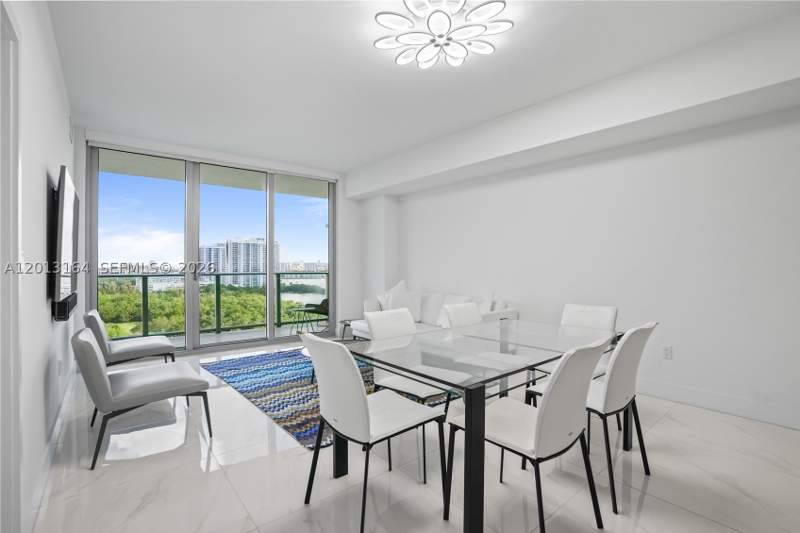1 bedroom Condominium at 16385 Biscayne Blvd 1402, The Harbour North Condo, North Miami Beach — photo 3