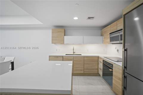 16385 Biscayne Blvd 1402, North Miami Beach FL - photo 9 of 30