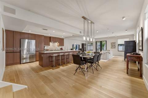 3036 Mcdonald Street, Miami FL - photo 16 of 45