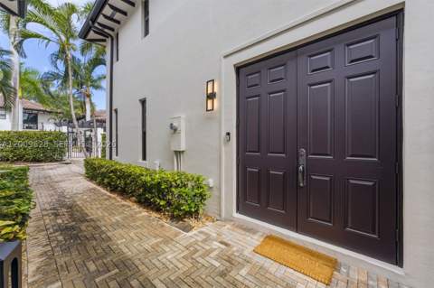 3036 Mcdonald Street, Miami FL - photo 6 of 45