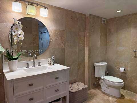 7928 West Dr 307, North Bay Village FL - photo 14 of 32