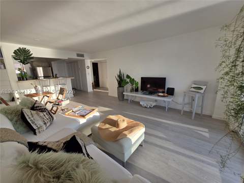 7928 West Dr 307, North Bay Village FL - photo 6 of 32