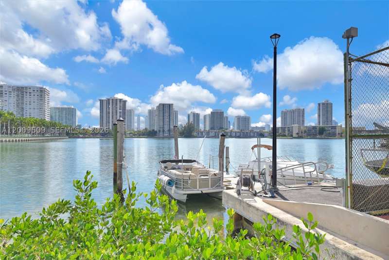 1 bedroom Condominium at 2780 NE 183rd St 115, Commodore Plaza Condo, Aventura — photo 1