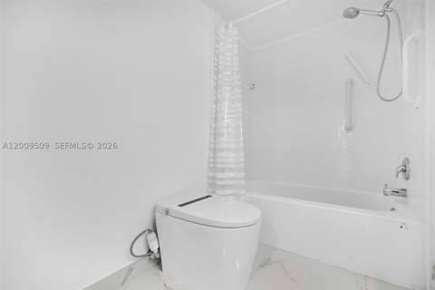 2780 NE 183rd St 115, Aventura FL - photo 23 of 47