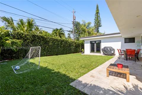 1549 Zuleta Ave, Coral Gables FL - photo 21 of 28