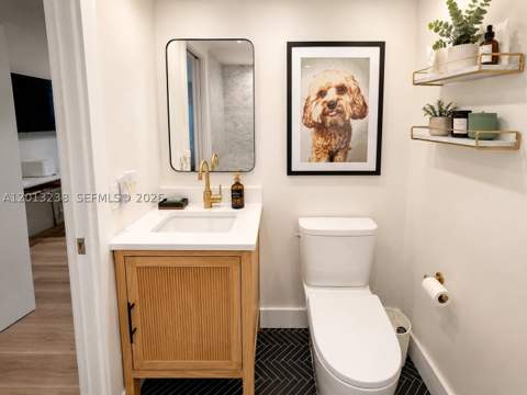 2984 Mary St, Miami FL - photo 17 of 37