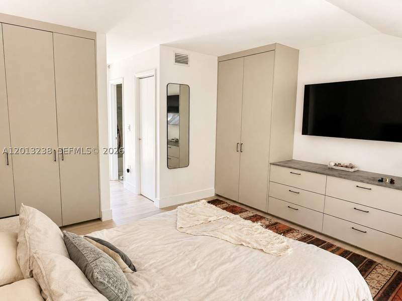 2 bedroom Townhouse at 2984 Mary St, Gemini II, Miami — photo 5