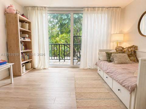 2984 Mary St, Miami FL - photo 7 of 37