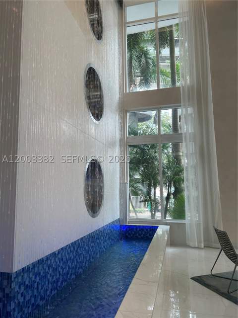 41 SE 5th St 1108, Miami FL - photo 9 of 10