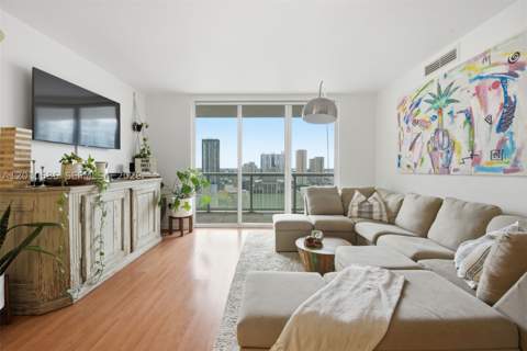 50 Biscayne Blvd 2911, Miami FL - photo 7 of 22