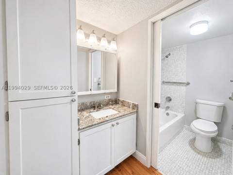 17011 N Bay Rd 503, Sunny Isles Beach FL - photo 15 of 36