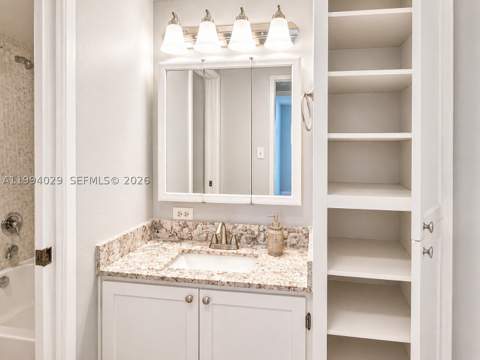 17011 N Bay Rd 503, Sunny Isles Beach FL - photo 22 of 36