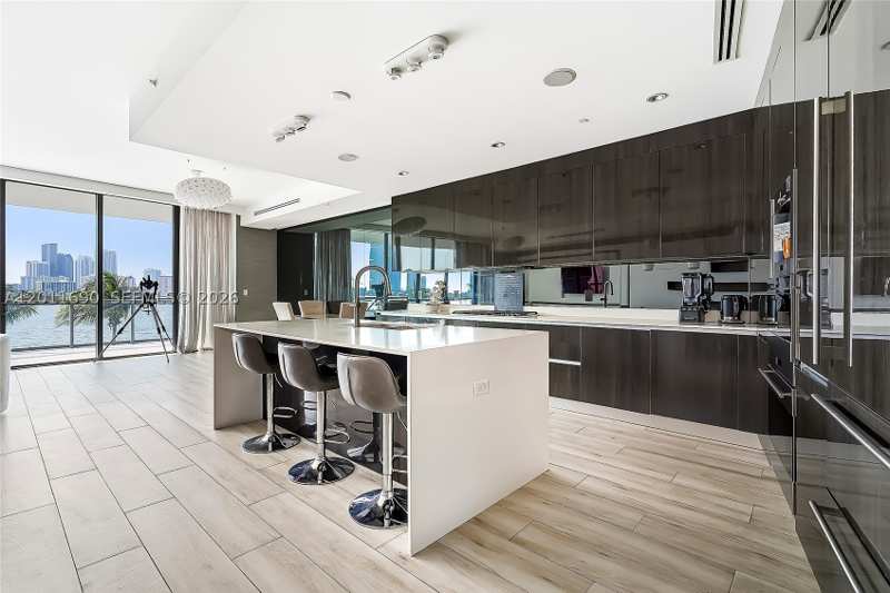 4 bedroom Condominium at 3300 NE 188th St 216, Echo Condo, Aventura — photo 1