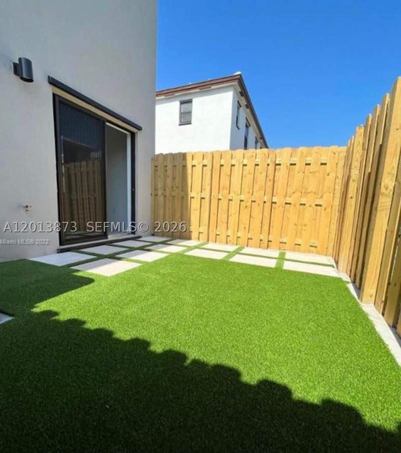3 bedroom Condominium at 929 NE 211th St, Via Ventura Neighborhood, Miami — photo 4