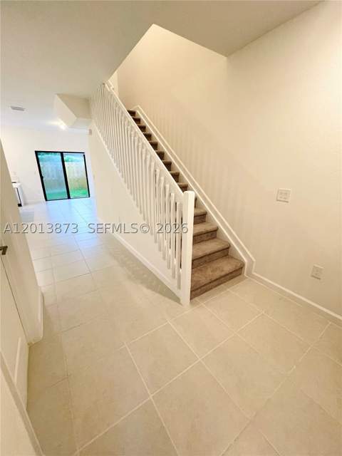 929 NE 211th St, Miami FL - photo 8 of 16