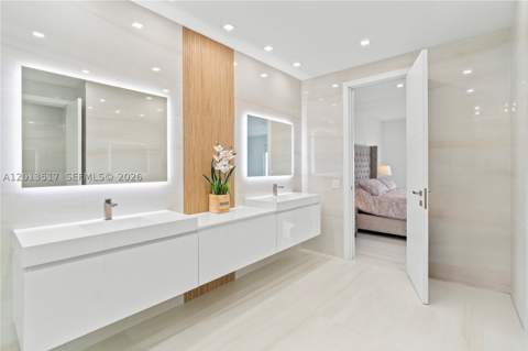3188 NE 211th Ter, Aventura FL - photo 11 of 76