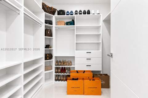 3188 NE 211th Ter, Aventura FL - photo 14 of 76
