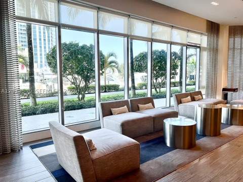 17111 Biscayne Blvd 1610, North Miami Beach FL - photo 9 of 12