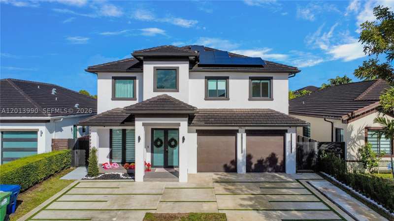 5 bedroom SingleFamilyResidence at 14671 SW 20th St, West Breeze Estates, Miami — photo 1