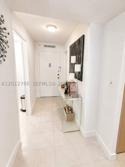 2780 NE 183rd St 710, Aventura FL - photo 8 of 16