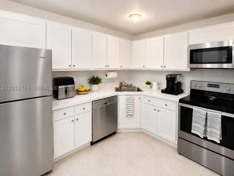 2780 NE 183rd St 710, Aventura FL - photo 9 of 16