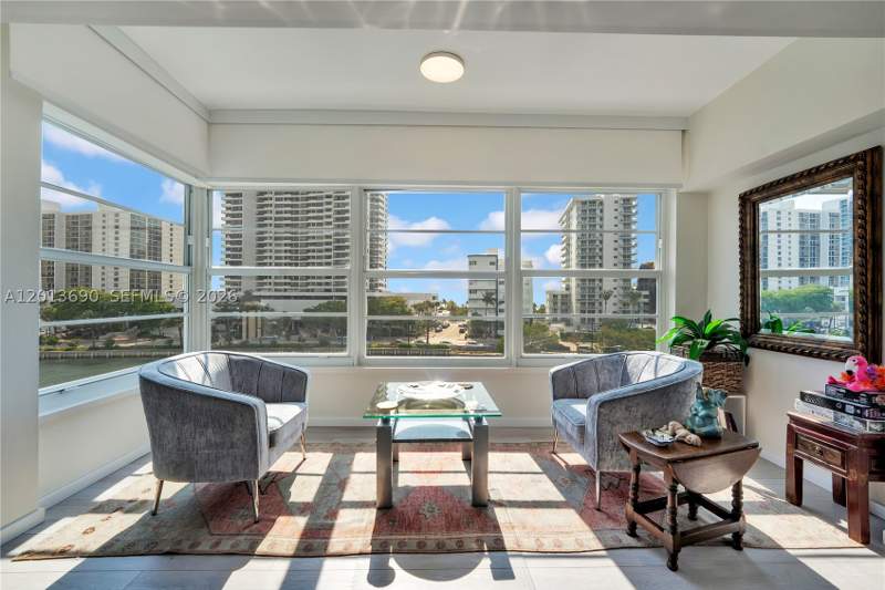 2 bedroom Condominium at 2455 Flamingo Dr 501, Ocean Lakeview Condo, Miami Beach — photo 2