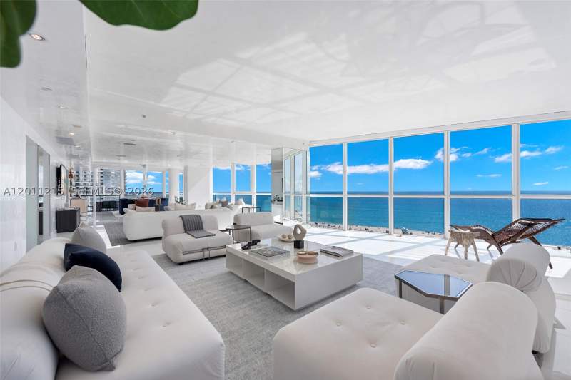4 bedroom Condominium at 101 20th St 1707, Setai Resort & Residences, Miami Beach — photo 2