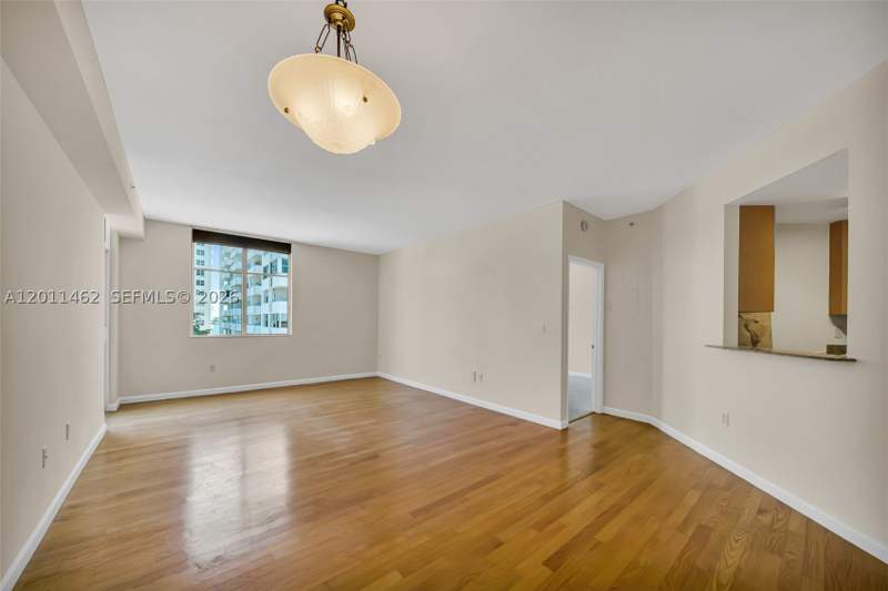 1 bedroom Condominium at 1 Century Ln 603, The Vistas Condo, Miami Beach — photo 4