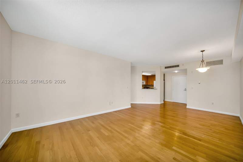 1 bedroom Condominium at 1 Century Ln 603, The Vistas Condo, Miami Beach — photo 5
