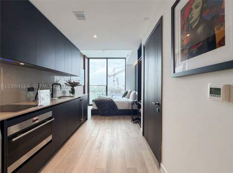 20 NE 11th St 4803A, Miami FL - photo 8 of 14