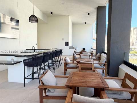 225 N Miami Ave 1412, Miami FL - photo 17 of 39