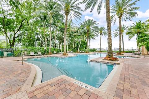 17145 N Bay Rd 4102, Sunny Isles Beach FL - photo 14 of 28
