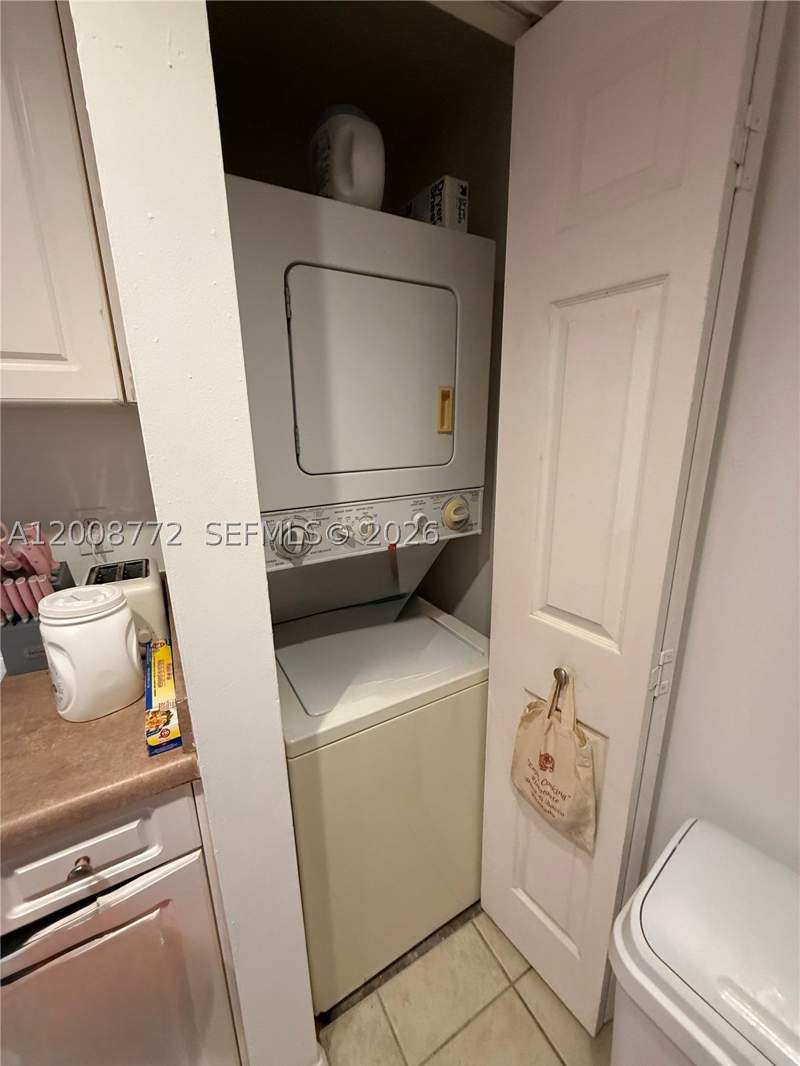 1 bedroom Condominium at 17145 N Bay Rd 4102, Porto Bellagio Condo, Sunny Isles Beach — photo 5