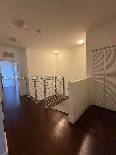 7187 NW 103 Path 7187, Miami FL - photo 12 of 27