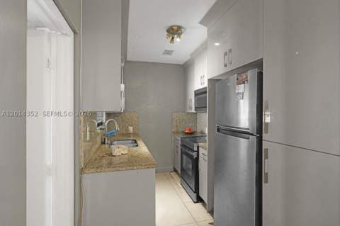 1379 NE 177th St, North Miami Beach FL - photo 13 of 19
