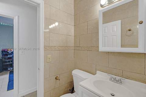 1379 NE 177th St, North Miami Beach FL - photo 17 of 19