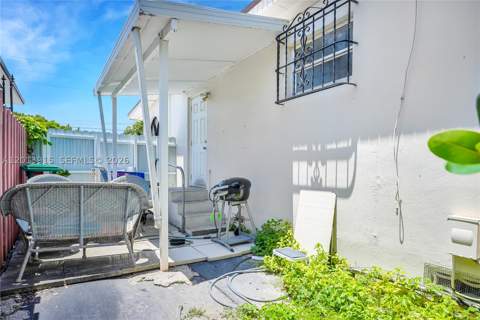 201 NW 25th Ave, Miami FL - photo 14 of 37